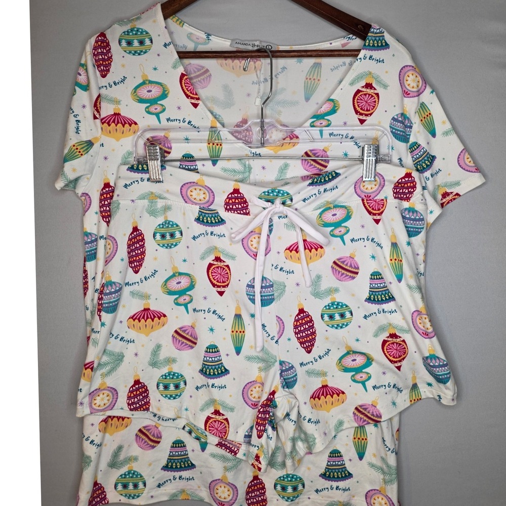 NWOT Amanda Blu Merry and Bright‎ Ornaments Ladies Pajama set Shorts Large